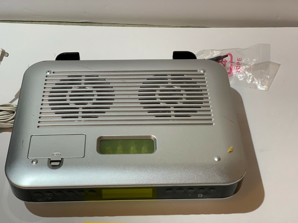 ILIVE BLUETOOTH UNDER CABINET MUSIC SYSTEM MODEL IKB333S