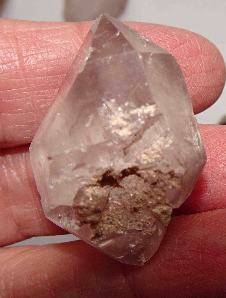 Lithium Quartz Rough - 10 Crystals - Unusual Forms xt472