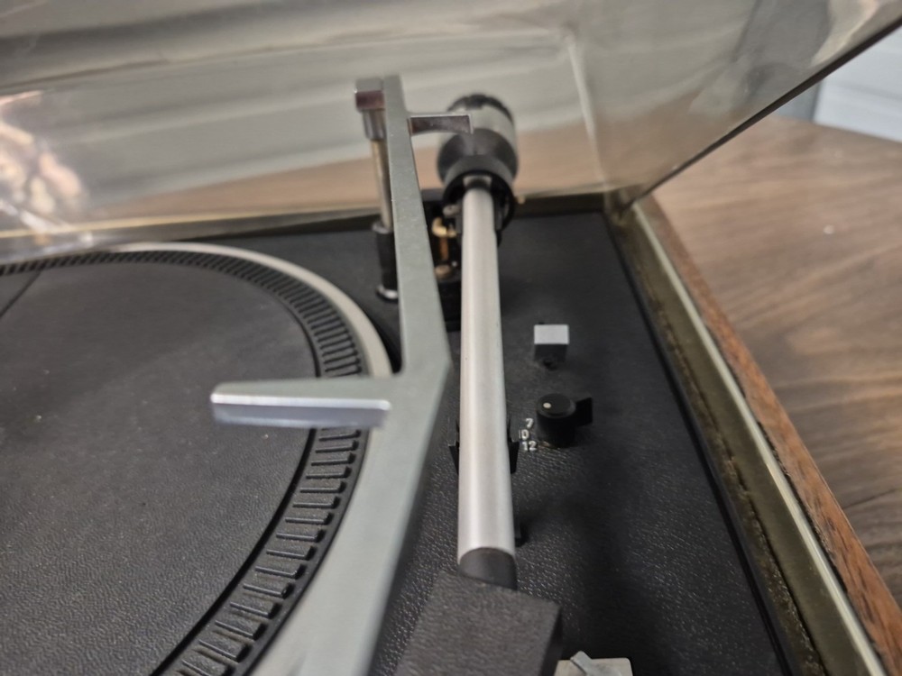 GE Am/fm Portable Phonograph Record Player Read