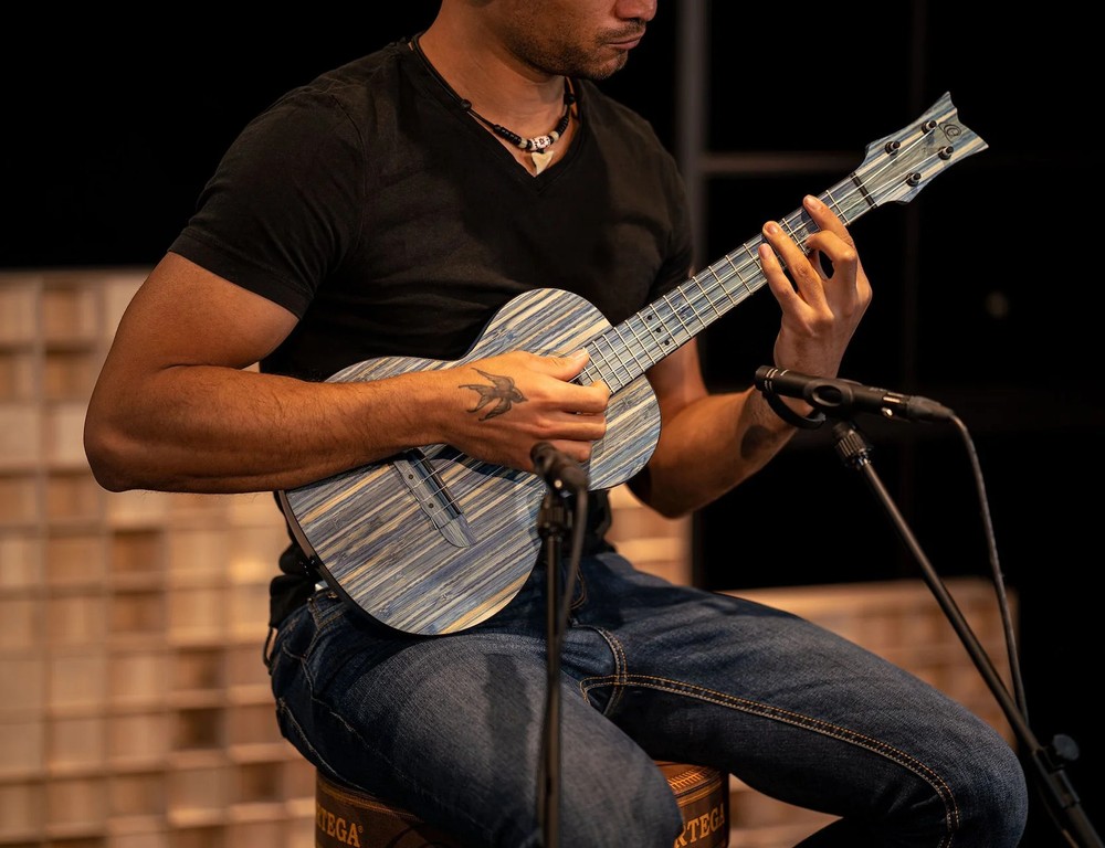 Bamboo Series All Solid Tenor Ukulele w/ Bag