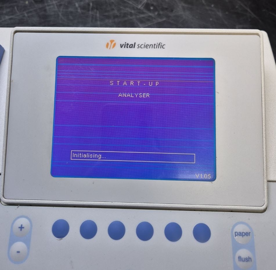 Microlab 300 Semi Automatic Biochemistry Analyzer