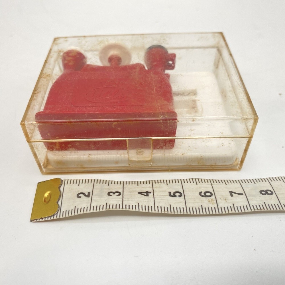 Vintage Sewing Tool : ULLY Three-in-One Needle Threader, West Germany