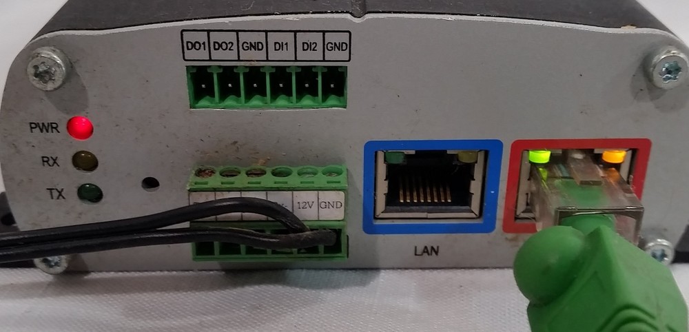 Microtek SED-9100 CCTV Video encoder decoder RGB Composite S-Video Lan in out