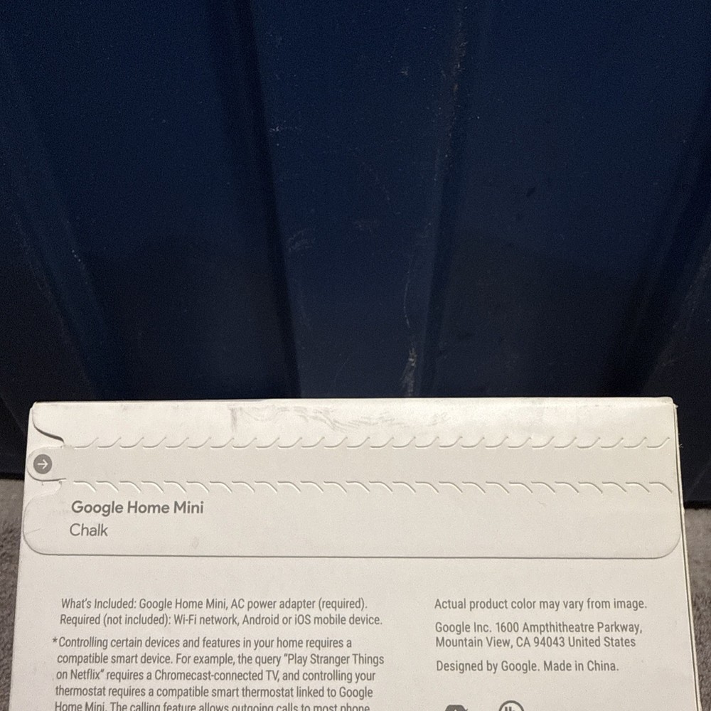 Home Mini (1st Generation) - Smart Speaker with Google Assistant