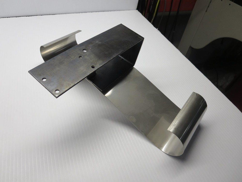 Molex 69002-5001 Punch Press 120V 60HZ 8A