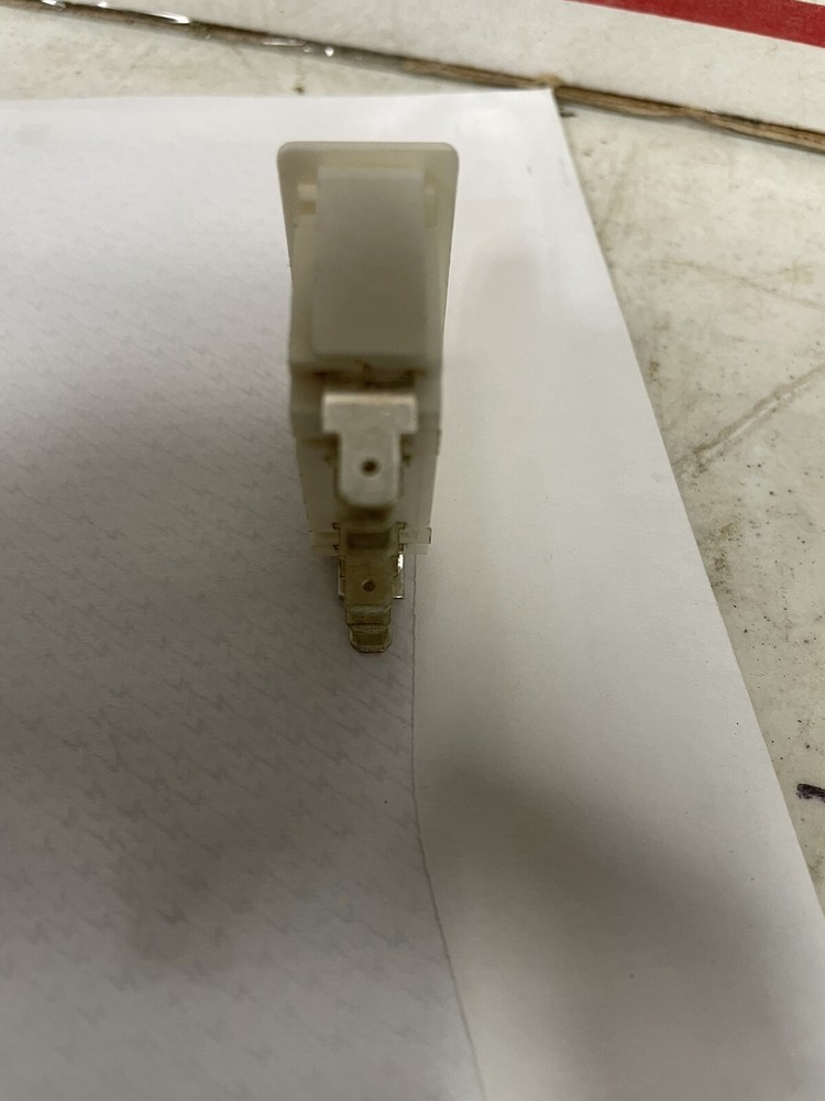 Middleby 63909 Interlock Switch, 12A, NO2P