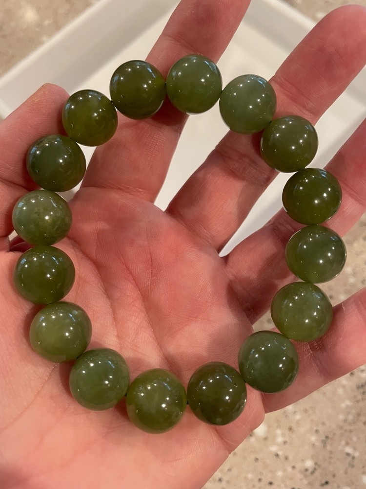 Xiu jade bracelet 14mm