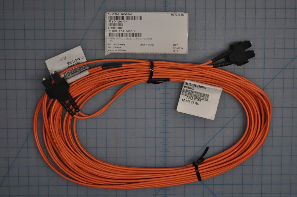 IBM Fiber Optical Cable 10 MTS 16G5708