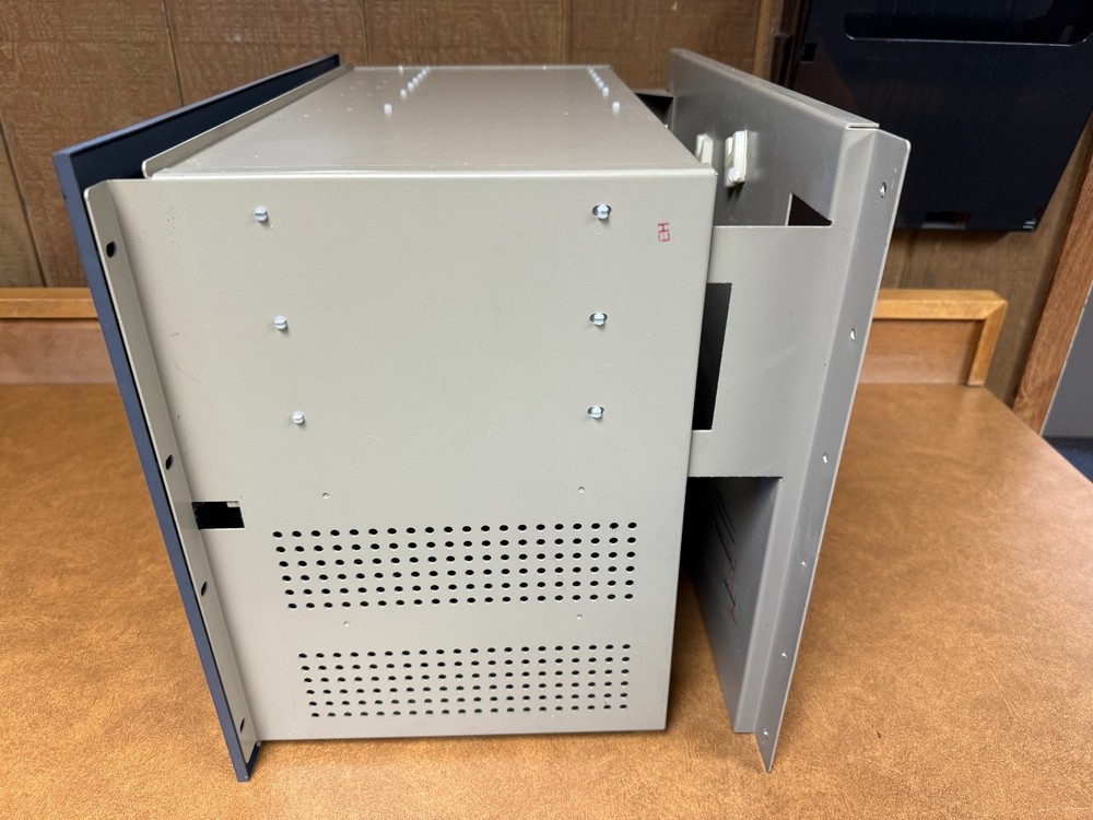 Rauland Borg TC2100 Card Cage for Telecenter System 21 Intercom System