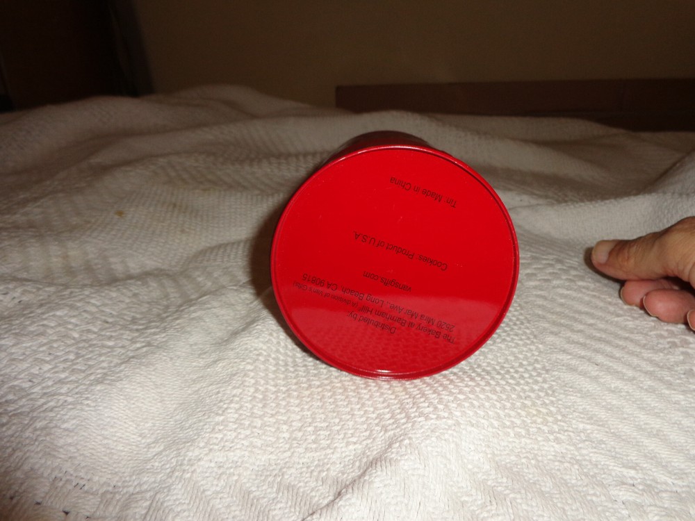 the bakery at barnham hill EMPTY cookies tin. hight lid