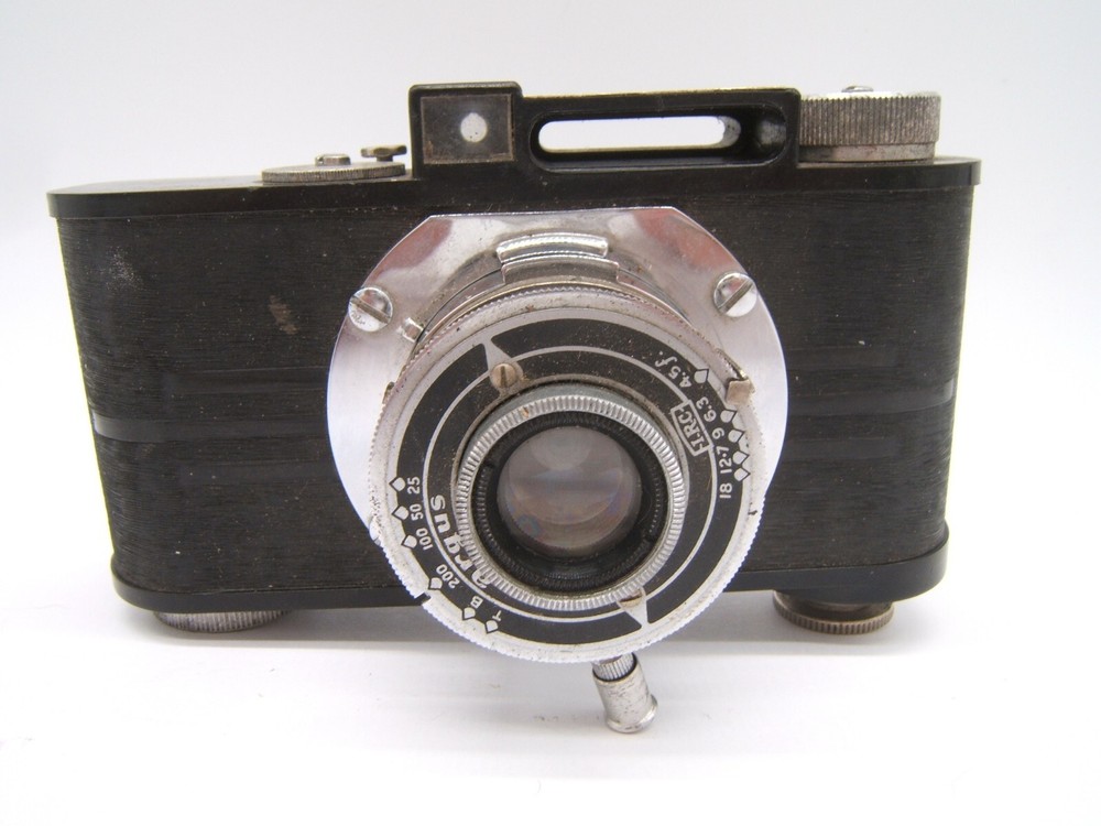 ARGUS A28 FILM CAMERA ART DECO BAKELITE