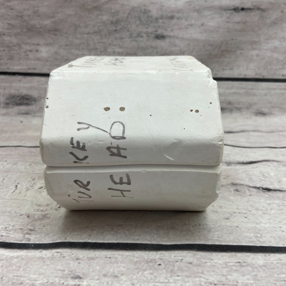 Unbranded Ceramic Casting Mold Turkey Head