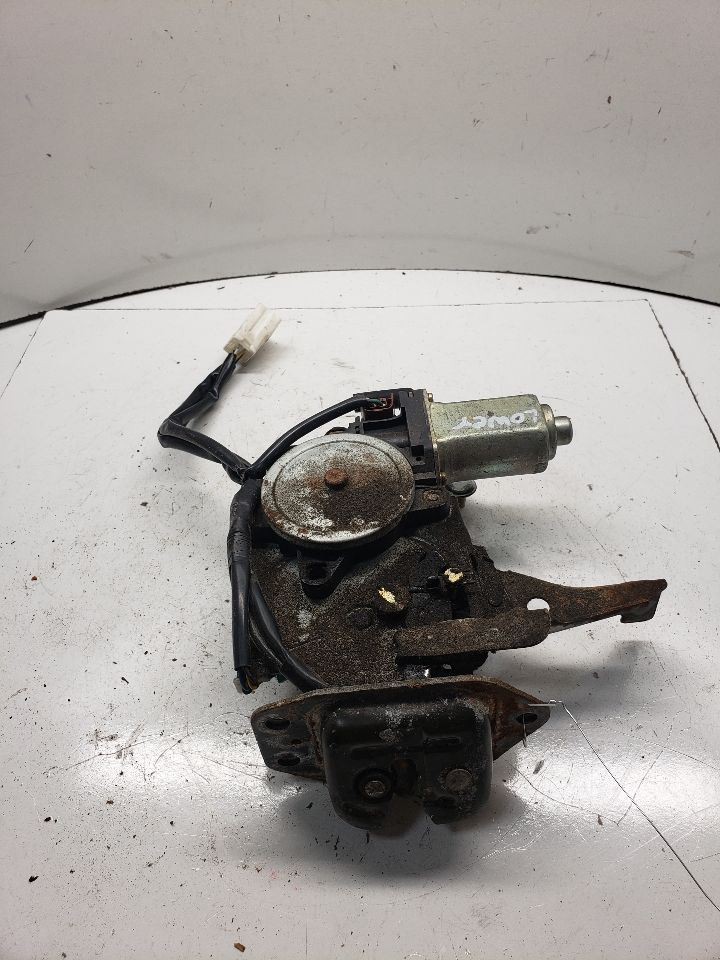 ARMADA 2004 Door Lock Actuator 1380050 OEM