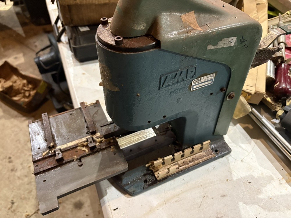 AMP 91112-3-04 pneumatic arbor press punch tool