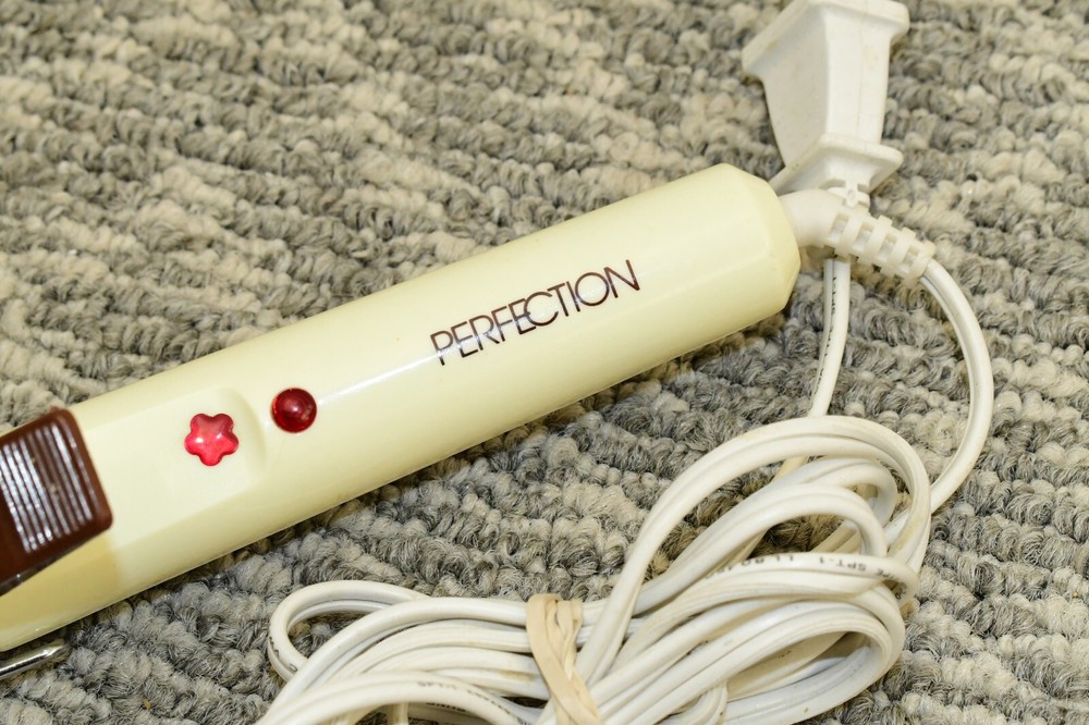 Tozai TK62 Perfection Curling Iron