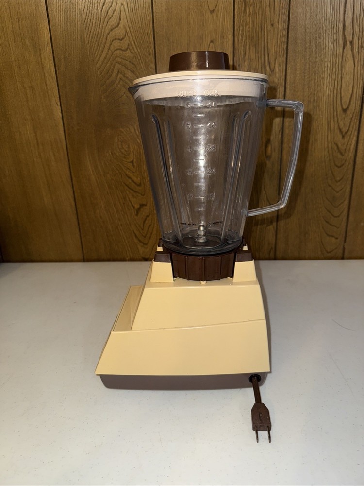 Hoover Solid State Blender Model 8960 TESTED AND WORKING GREAT.