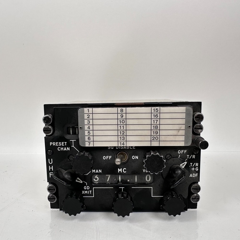 USAF Pilot's UHF Radio Control Console Box Type Vought C-8616/ARC