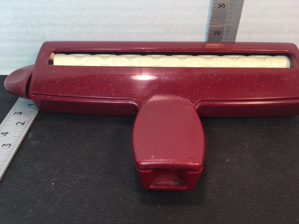 MARVY UCHIDA HEART PATTERNS ROLLER CRIMPER, 8" ROLLER EUC