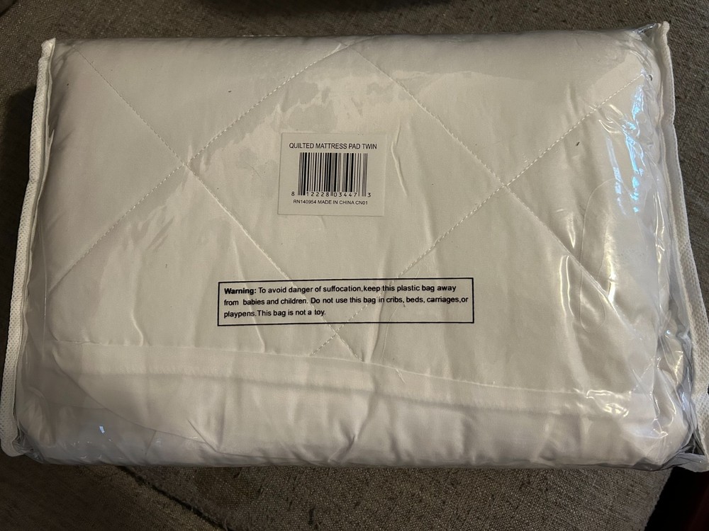 Bare Home Twin Mattress Pad - NEW - Elastic Fit - White - Microfiber