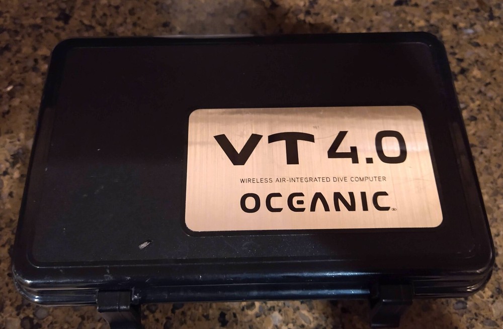 Oceanic VT4 Wireless Hoseless Wrist Dive Computer with Transmitter