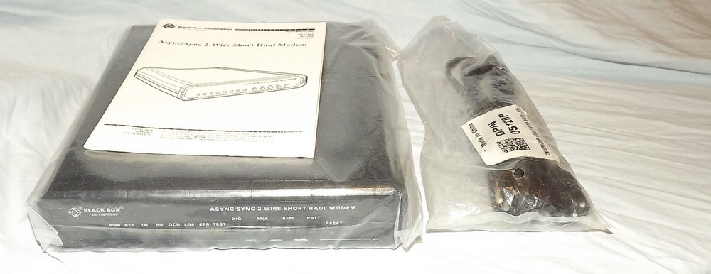 BLACK BOX Async/Sync 2-Wire Short Haul Modem Model ME376A-R2  **NEW**