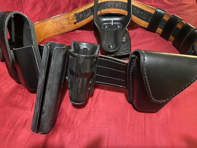 Tactical Leather Police Belt With Extras
