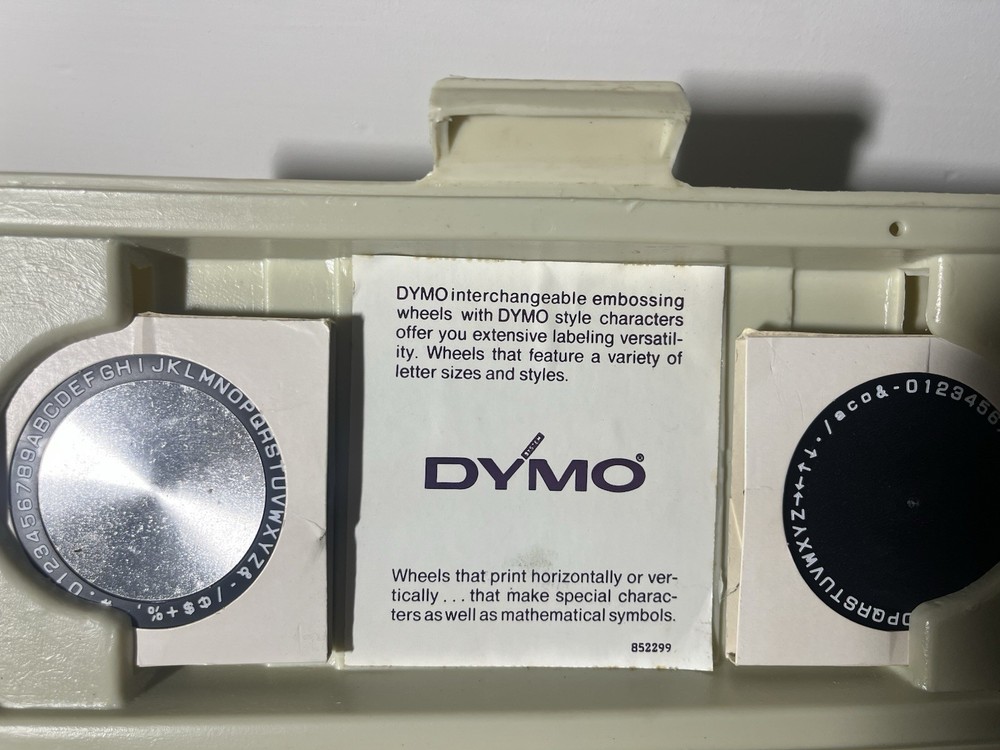 Dymo 1500 Series Deluxe Tapewriter Kit Bundle With Case