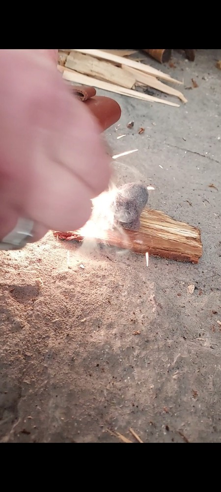 Complete Fire Starter Kit, No Matches Needed!