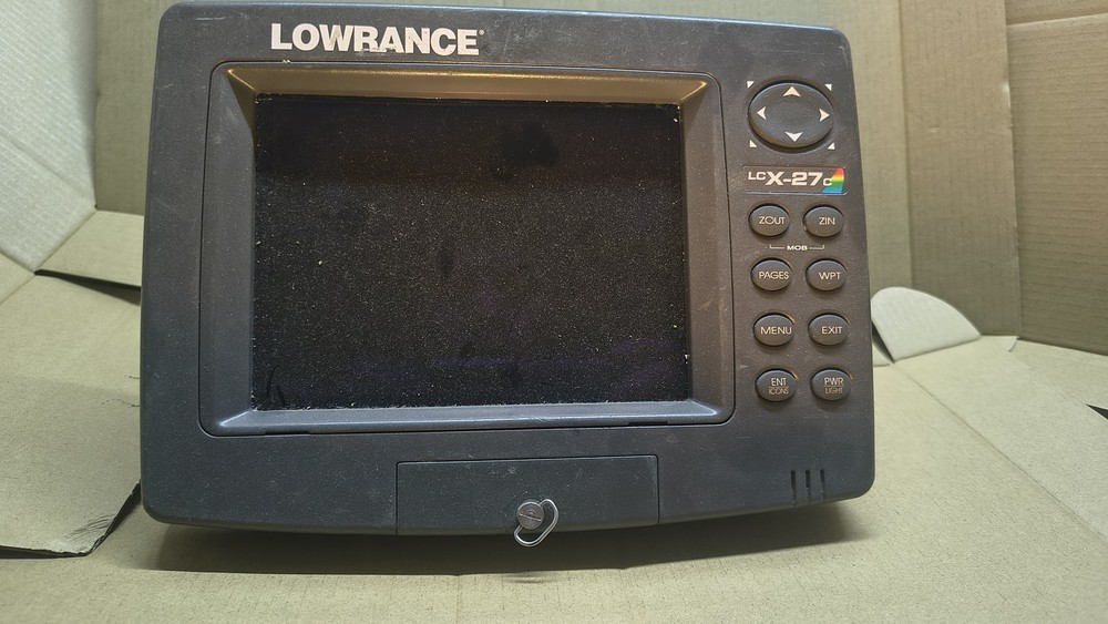 USED lowrance lcx-27c