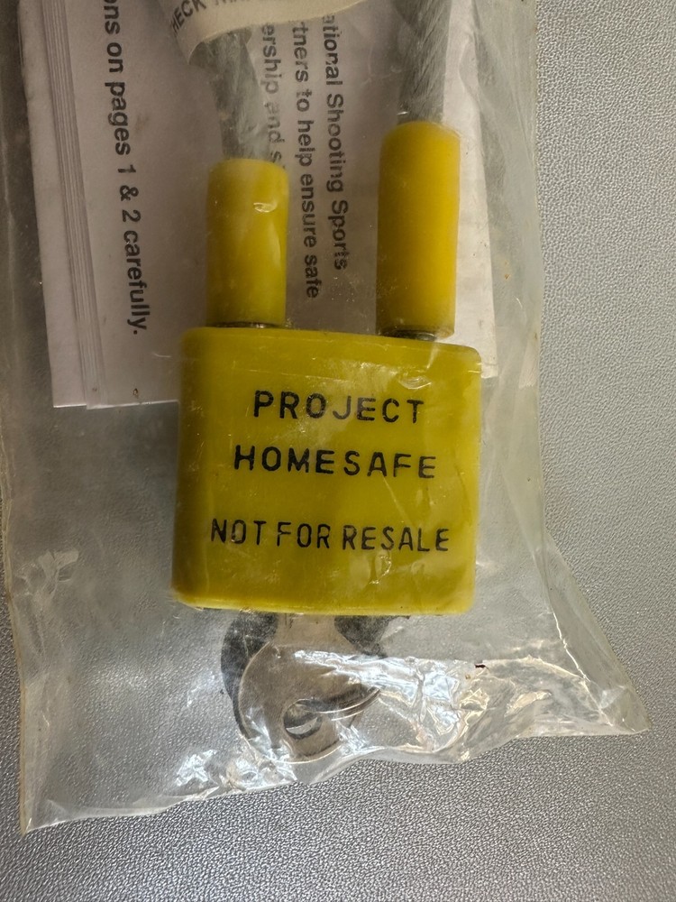 Project HomeSafe - 16" Gun Cable Lock with 2 Keys