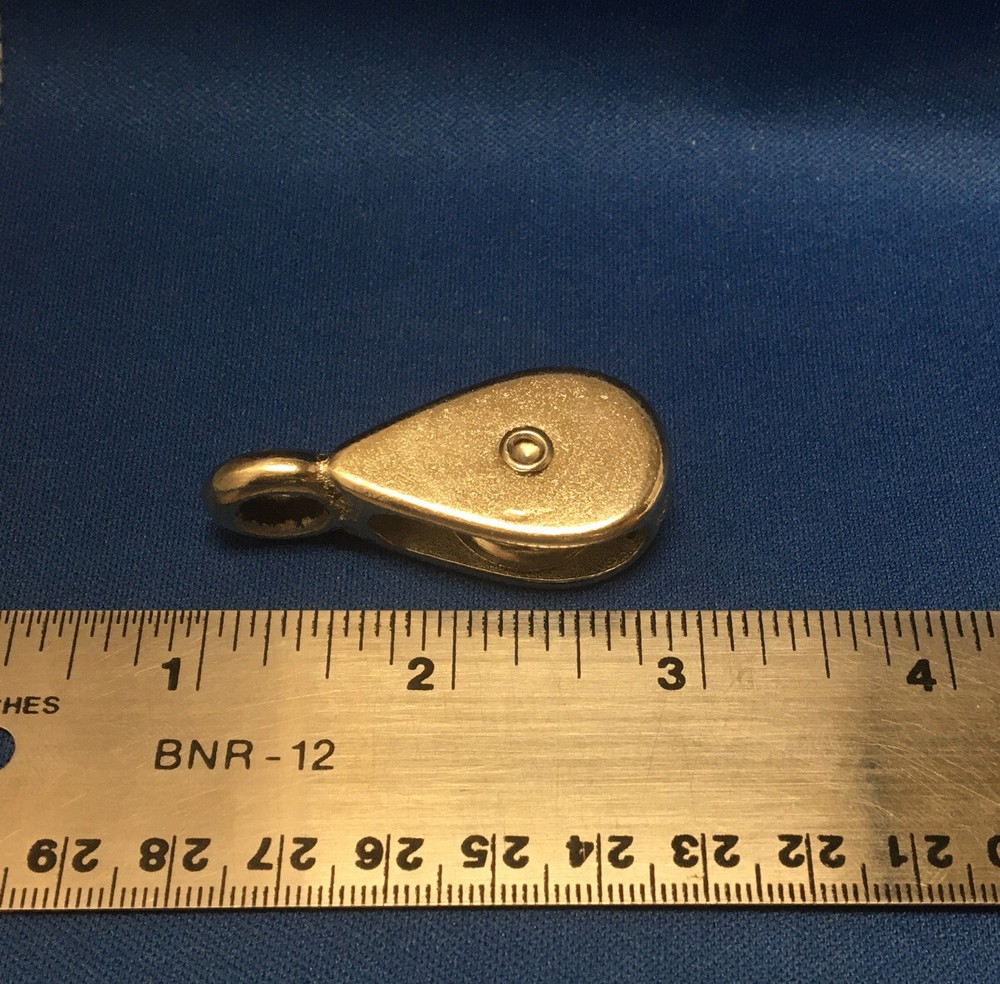 Block Tackle Pulley Fixed Eye 3/8 Inch Diameter NOS