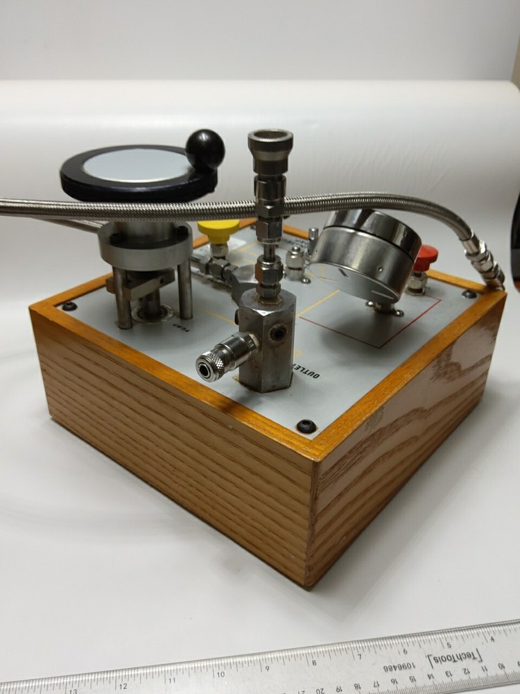 RUSKA PRESSURE CONTROL 2461-800 (USED NOT TESTED)