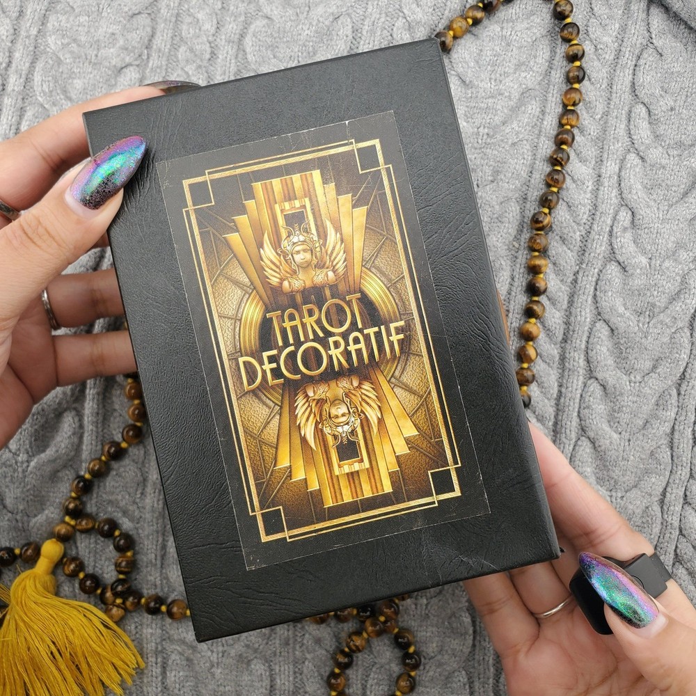 Tarot Decoratif 78 Card Tarot Deck With Box No Guidebook USED