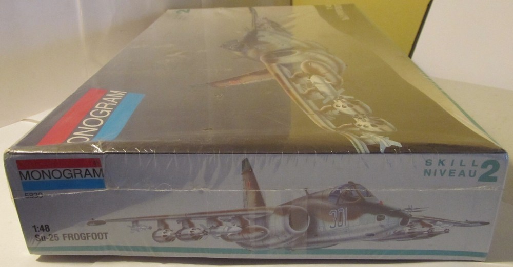 Monogram Su-25 Frogfoot model kit 1:48 # 5830 Sealed