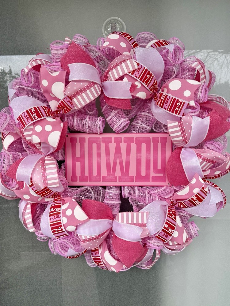 Pink Rodeo “Howdy” Wreath, 25” In Diameter