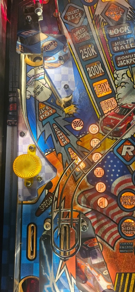NASCAR Pinball Machine - Stern 2005 - 2972