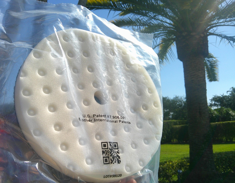 Makita 7-Inch Foam Pad Hook and Loop White