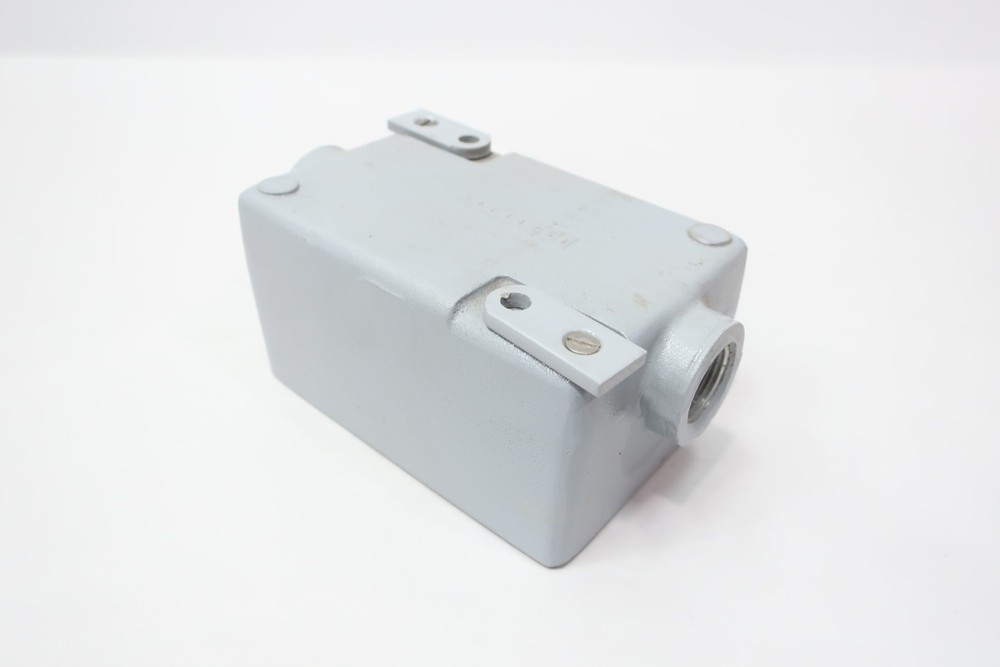 Ecs ECS175 Mounting Box 3/4in