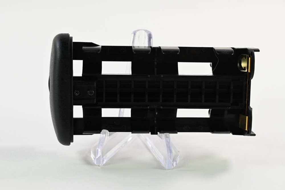 Nikon MS-D10 AA Battery Holder #G308