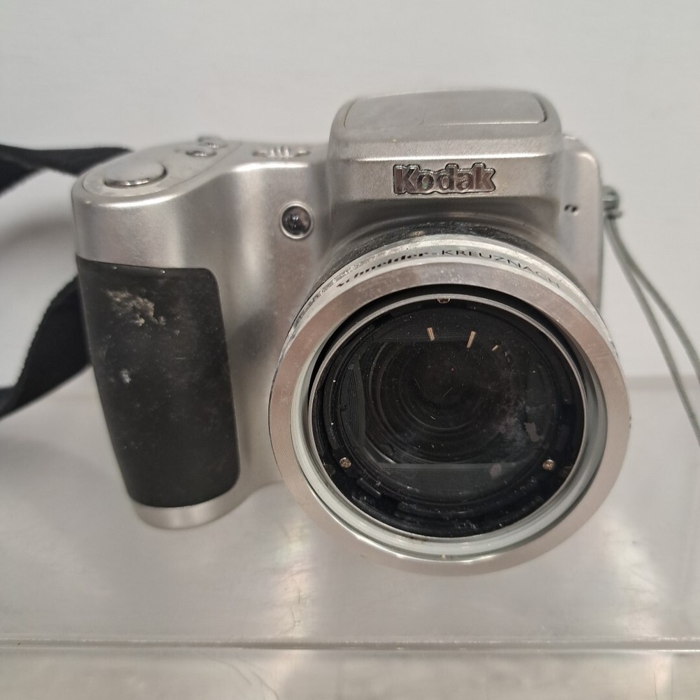 Kodak EasyShare Z710 / C182 Digital Cameras Untested
