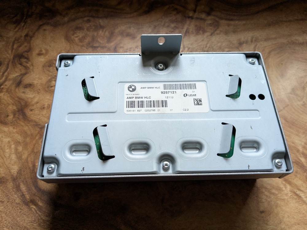 2011 BMW X3 (F25) HiFi Stereo System Rear Trunk Amplifier Module Unit