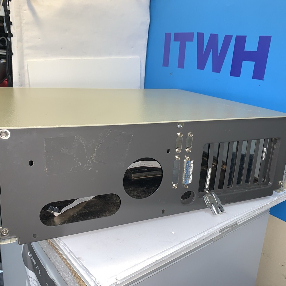 Rare ~ Vintage ~ Uniwest Computer case