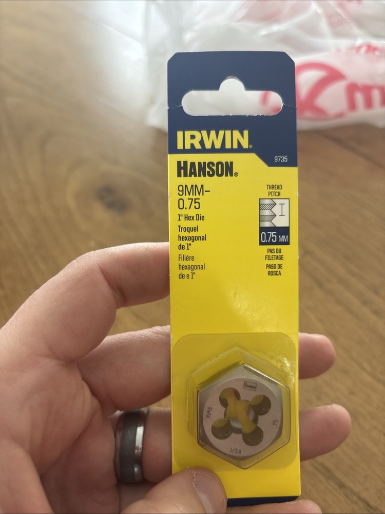 IRWIN 9735 Hanson M9 x 0.75 Metric HCS Right-Hand Solid Hexagon Die