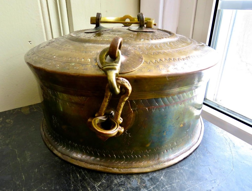 Antique Indian Solid Brass Handcrafted Embossed Chapati Box 9"dia x 4"H