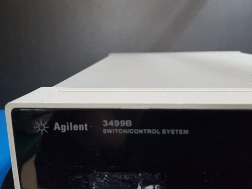 Agilent 3499B: Switch / Control System Main Frame (1091)