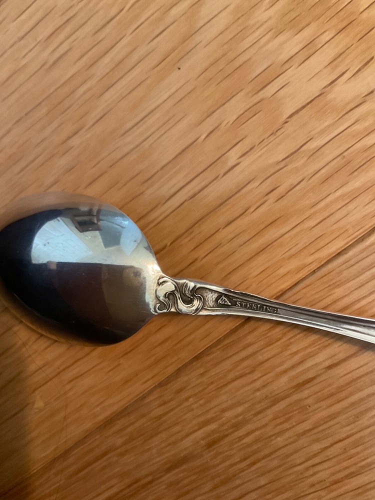 Watson unidentified floral five o'clock spoon