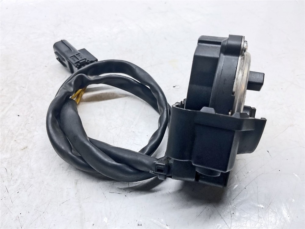 2017 Triumph Street Twin APS Sensor - T2044045