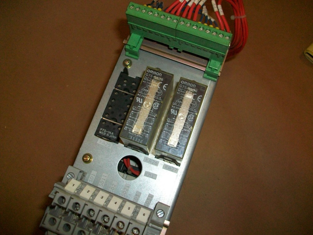 Fanuc Robotics R-J2 E-STOP Unit A05B-2351-C402