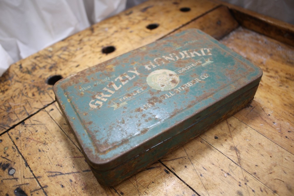Klondike Handikit Tin Washer Box, RUSTED OUT
