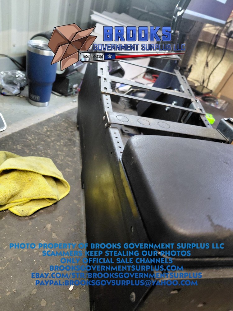 Premier Center Console for 2013-19 Ford Tarus or FPIS USED